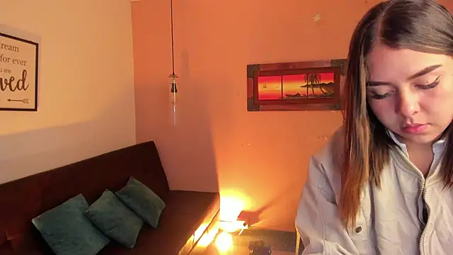 ArianaBaker online show from November 10, 12:54 pm