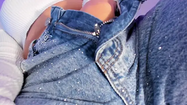 ArianaBaker online show from September 16, 12:39 pm