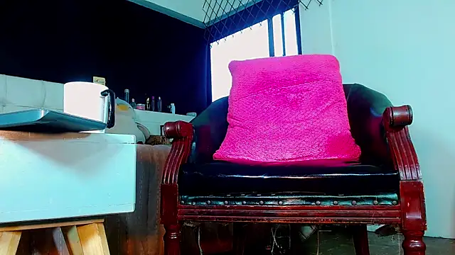 bellatrixx 69 online show from January 13, 11:36 am