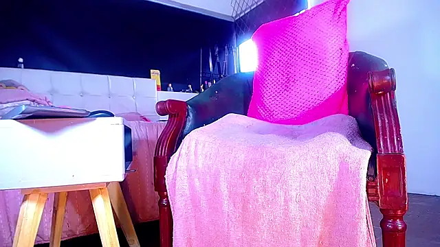 bellatrixx 69 online show from September 24, 11:28 am