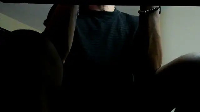 Osiiriis online show from March 3, 1:28 am