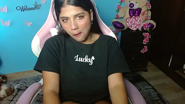 Candela-Smith online show from April 12, 5:16 pm