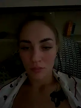 Snapshot of DreamGirl-777 chatting on November 2, 7:57 am DreamGirl-777 online show from November 2, 7:57 am