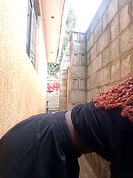 Swirly blac online show from February 22, 7:22 am