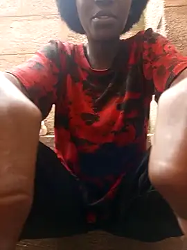 Snapshot of Swirly_blac chatting on November 20, 7:20 am Swirly blac online show from November 20, 7:20 am