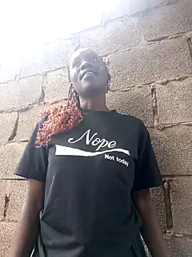 Swirly blac online show from February 23, 12:06 pm