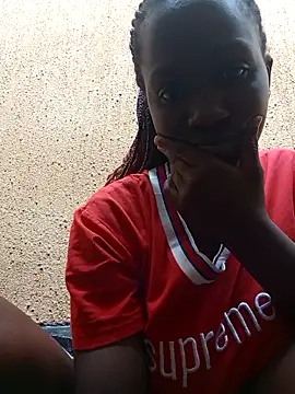 Swirly blac online show from March 4, 2:25 pm