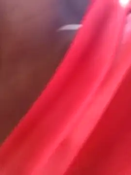 Snapshot of Swirly_blac chatting on November 18, 6:17 am Swirly blac online show from November 18, 6:17 am