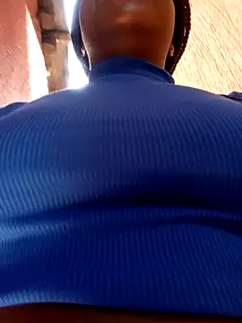 Snapshot of Sarie_sho chatting on November 19, 5:40 am Sarie sho online show from November 19, 5:40 am