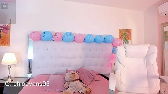 Chloe evans   online show from September 19, 11:58 am