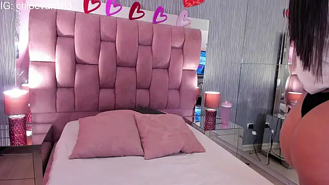 Chloe evans   online show from October 7, 11:44 am