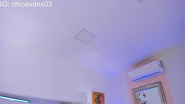 Chloe evans   online show from December 19, 11:34 am