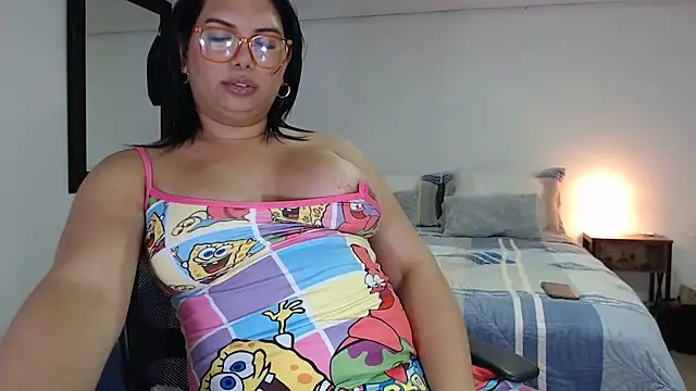 Snapshot of flowerdirtty chatting on November 29, 10:32 pm flowerdirtty online show from November 29, 10:32 pm