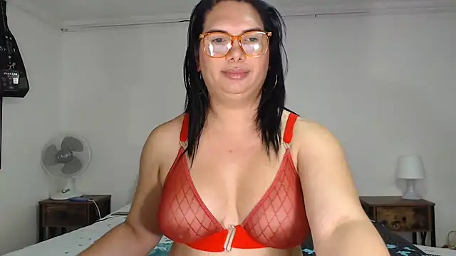 flowerdirtty online show from June 17, 8:41 pm