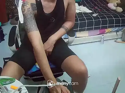 long18cmHFxxx online show from March 12, 11:36 am