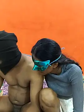 sexycouplemh09 online show from March 12, 5:39 pm