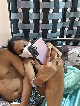 sexycouplemh09 online show from May 13, 4:47 pm
