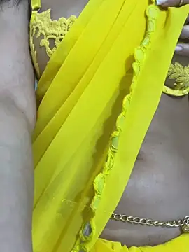  adelle online show from March 21, 11:25 am