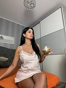  adelle online show from June 21, 5:24 am