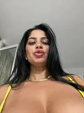  adelle online show from July 17, 4:43 am