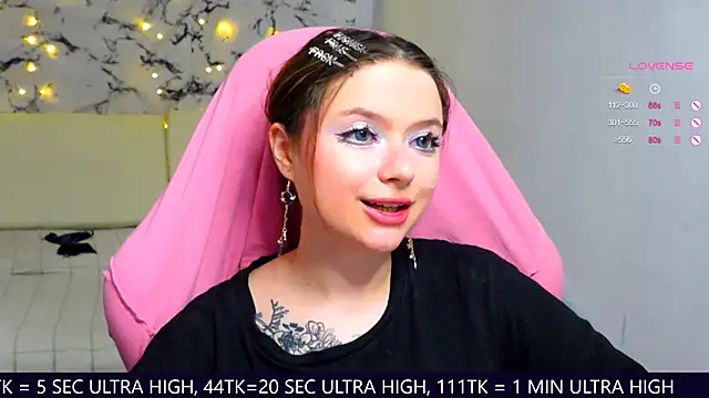me  hanna online show from March 6, 1:37 am