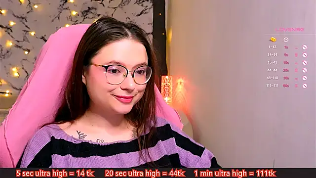 me  hanna online show from February 18, 12:48 am
