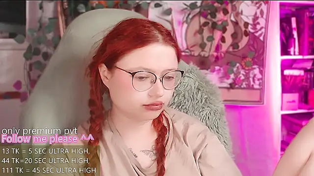 me  hanna online show from June 16, 3:39 am