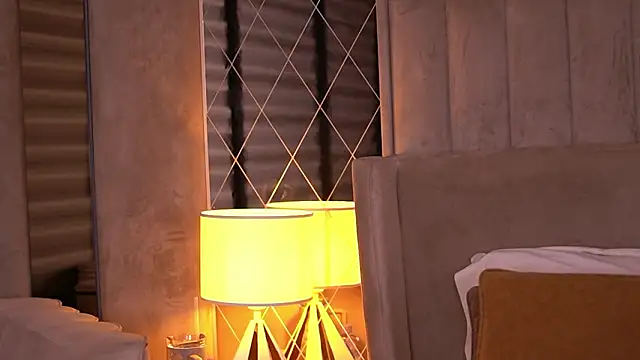 BlairSanders online show from February 19, 7:11 pm