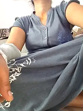 Snapshot of Archna-ji chatting on June 12, 6:55 am Archna-ji online show from June 12, 6:55 am