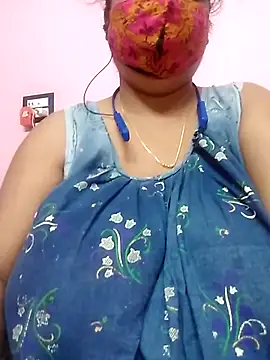Snapshot of Kayra_34 chatting on October 19, 6:49 am Kayra 34 online show from October 19, 6:49 am