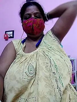 Snapshot of Kayra_34 chatting on October 6, 3:29 am Kayra 34 online show from October 6, 3:29 am
