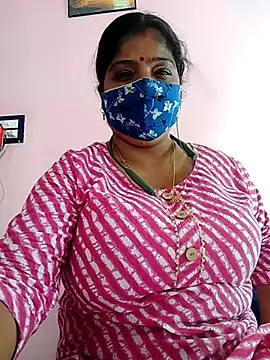 Snapshot of Kayra_34 chatting on March 10, 6:49 am Kayra 34 online show from March 10, 6:49 am