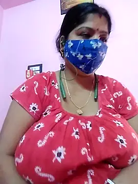 Snapshot of Kayra_34 chatting on March 10, 10:07 am Kayra 34 online show from March 10, 10:07 am