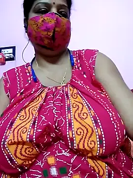 Snapshot of Kayra_34 chatting on September 27, 3:29 pm Kayra 34 online show from September 27, 3:29 pm