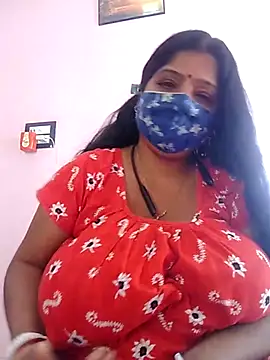 Snapshot of Kayra_34 chatting on March 6, 9:03 am Kayra 34 online show from March 6, 9:03 am