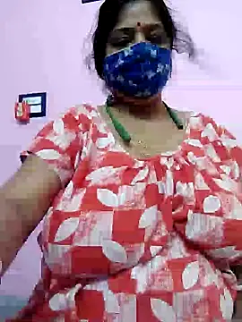 Snapshot of Kayra_34 chatting on March 17, 2:19 am Kayra 34 online show from March 17, 2:19 am