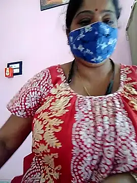 Snapshot of Kayra_34 chatting on March 1, 5:52 am Kayra 34 online show from March 1, 5:52 am