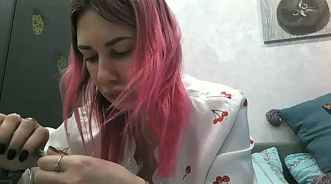 Snapshot of BlueXOwl chatting on January 13, 8:48 pm BlueXOwl online show from January 13, 8:48 pm