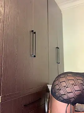 VeryGoodBadGirl1 online show from July 16, 2:58 pm