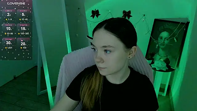 Florence meow online show from February 6, 5:19 pm