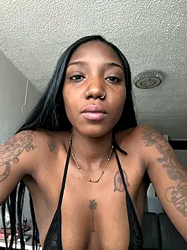 lilit kyteler online show from December 2, 8:32 pm