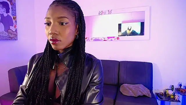 Snapshot of lilit_kyteler chatting on February 10, 1:37 am lilit kyteler online show from February 10, 1:37 am