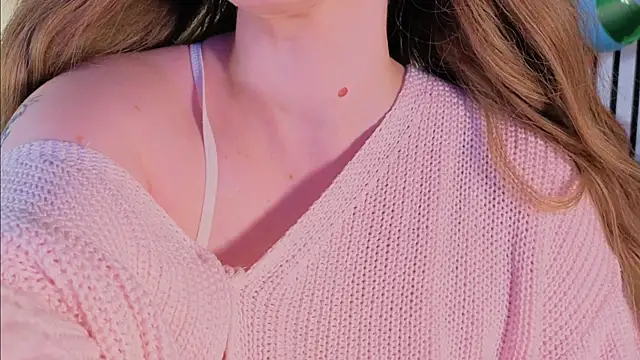 ELLIEJAY online show from December 4, 5:39 am