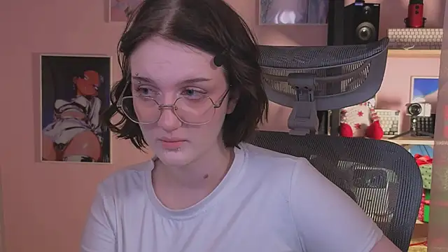 ELLIEJAY online show from November 27, 5:19 am