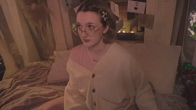 ELLIEJAY online show from December 23, 5:18 am