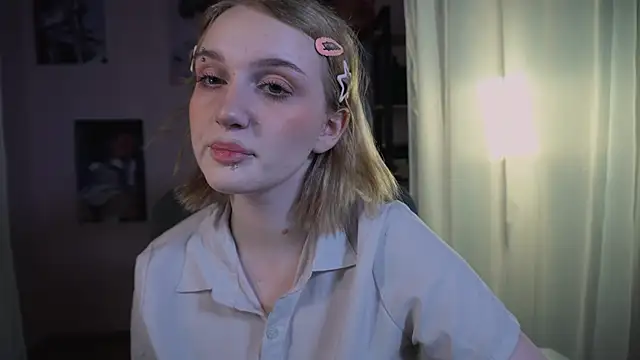 ELLIEJAY online show from February 4, 5:24 am