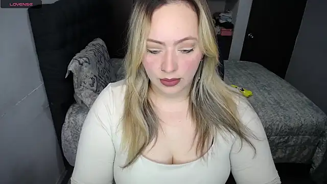 Valentina St online show from October 28, 9:14 pm