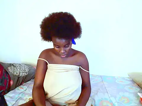 Snapshot of dinnykrazx chatting on January 28, 12:00 pm dinnykrazx online show from January 28, 12:00 pm