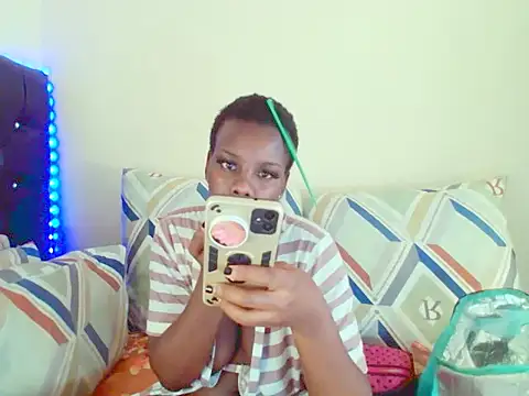 dinnykrazx online show from November 27, 5:19 am