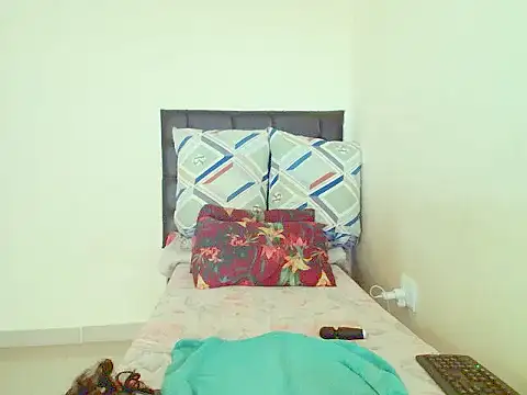 dinnykrazx online show from June 12, 6:44 am